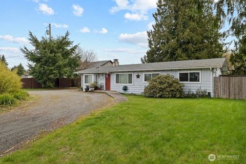 Photo of 6726 Henderson Boulevard SE, Tumwater, WA 98501 (MLS # 2496972)