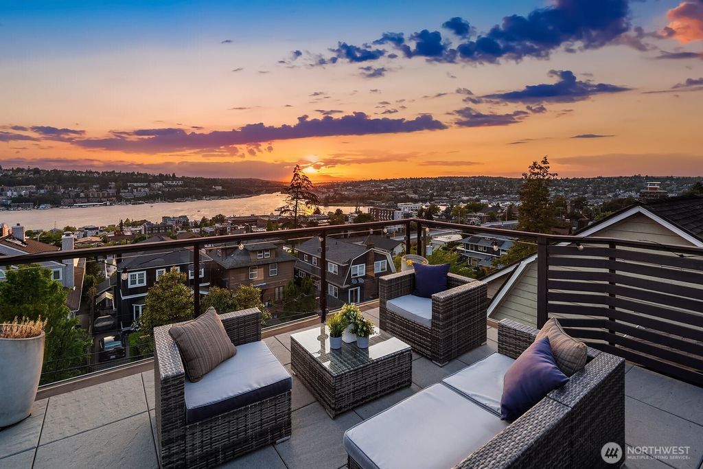 Photo of 2222 Broadway E, Seattle, WA 98102 (MLS # 2380441)