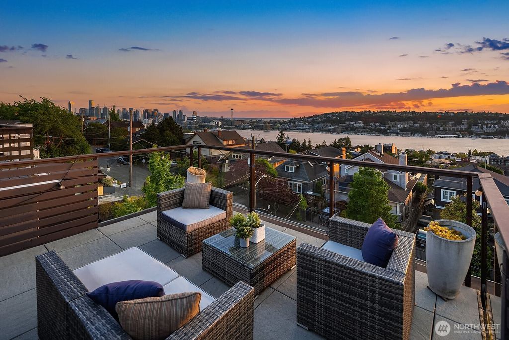 Photo of 2222 Broadway E, Seattle, WA 98102 (MLS # 2380441)
