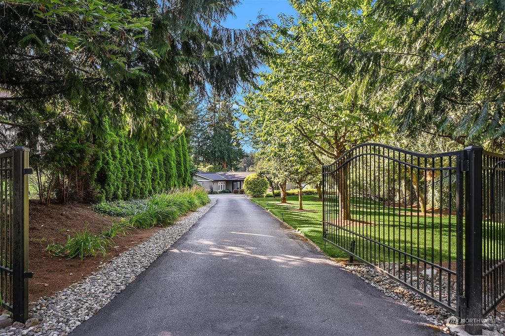 Photo of 2045 E Beaver Lake Drive SE, Sammamish, WA 98075 (MLS # 2145980)
