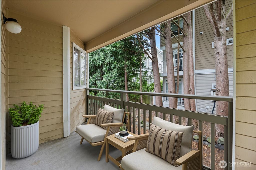 Photo of 5300 Harbour Pointe Boulevard #311-I, Mukilteo, WA 98275 (MLS # 2396296)