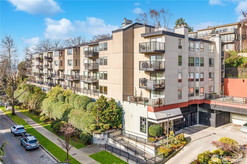 Photo of 500 W Roy Street #102, Seattle, WA 98119 (MLS # 2403946)
