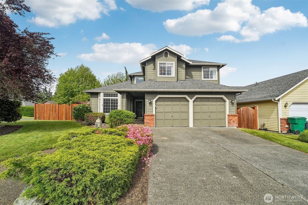 Photo of 11918 45th Avenue SE, Everett, WA 98208 (MLS # 2378679)
