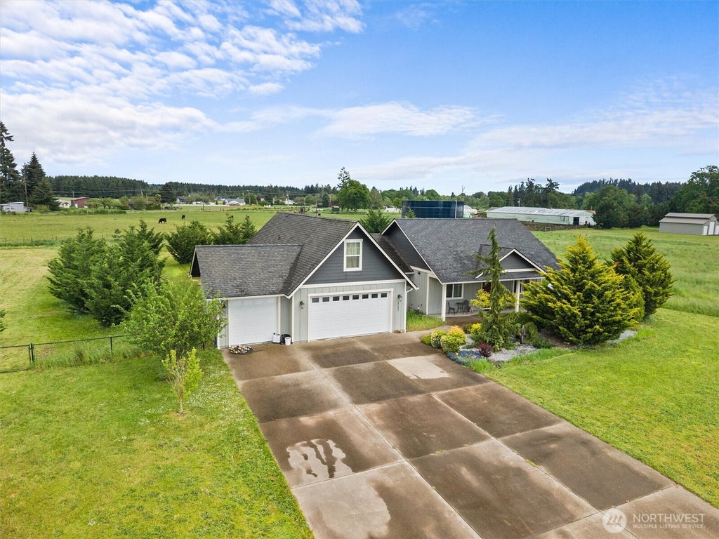 Photo of 19502 Mountain Meadows Lane SW, Rochester, WA 98579 (MLS # 2553274)