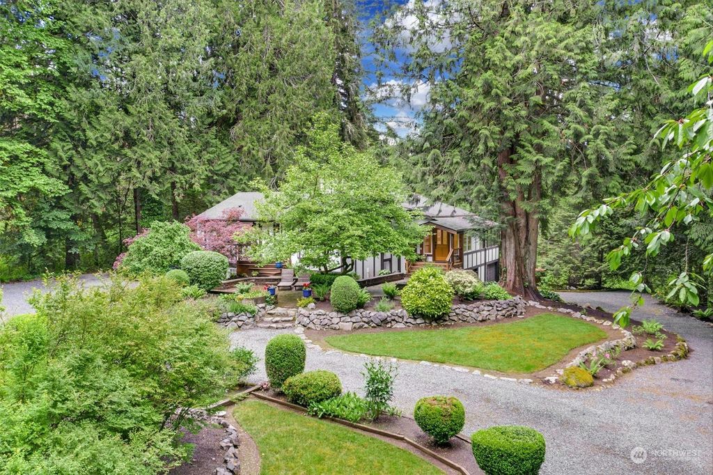 Photo of 20640 NE 169th Place, Woodinville, WA 98077 (MLS # 2245066)