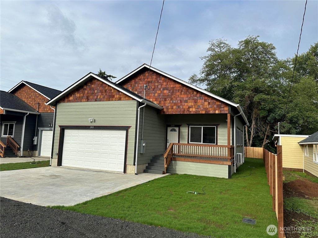 Photo of 2013 Harding Road, Aberdeen, WA 98520 (MLS # 2575306)