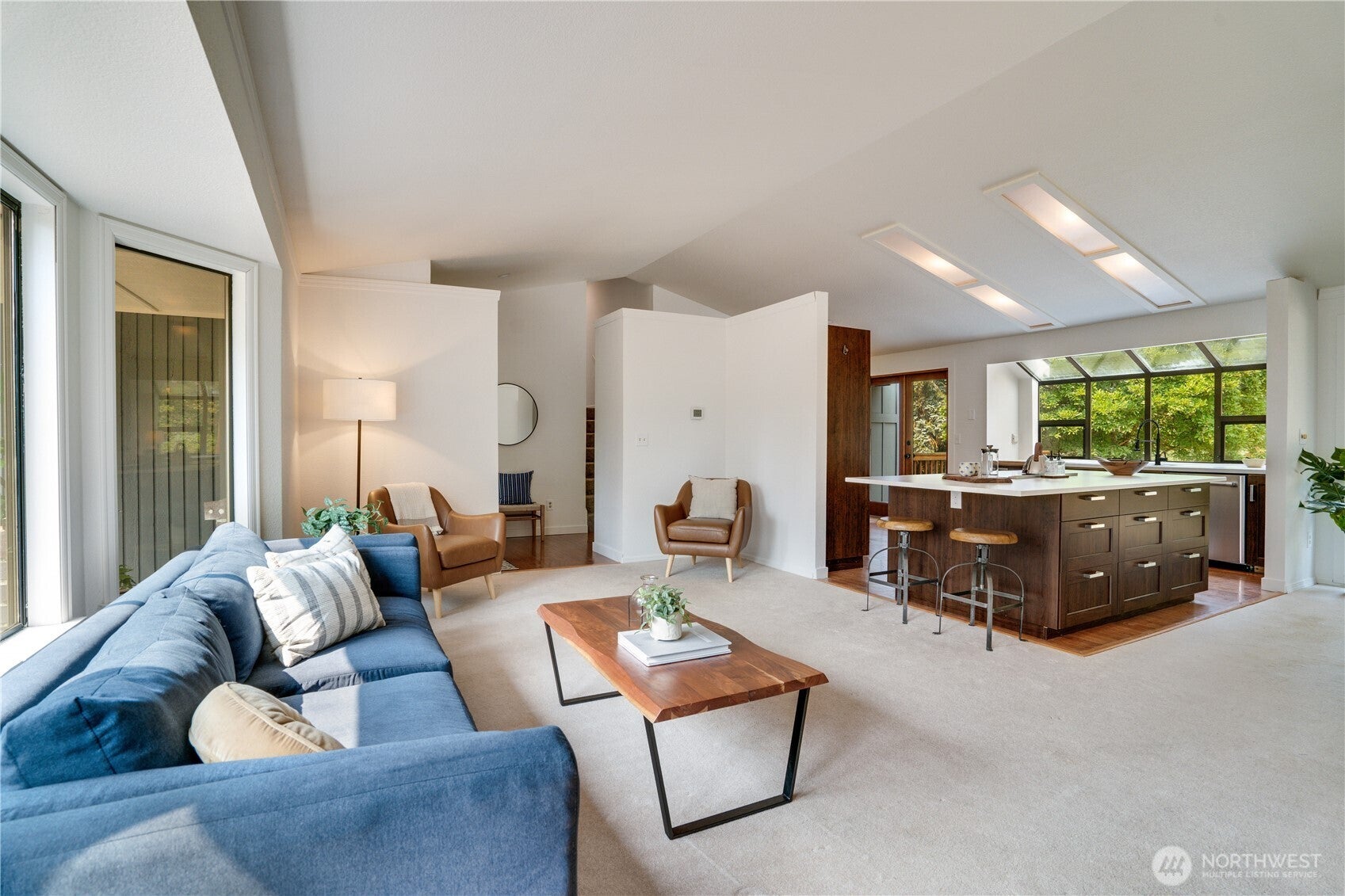 7009 Cameo Drive SW