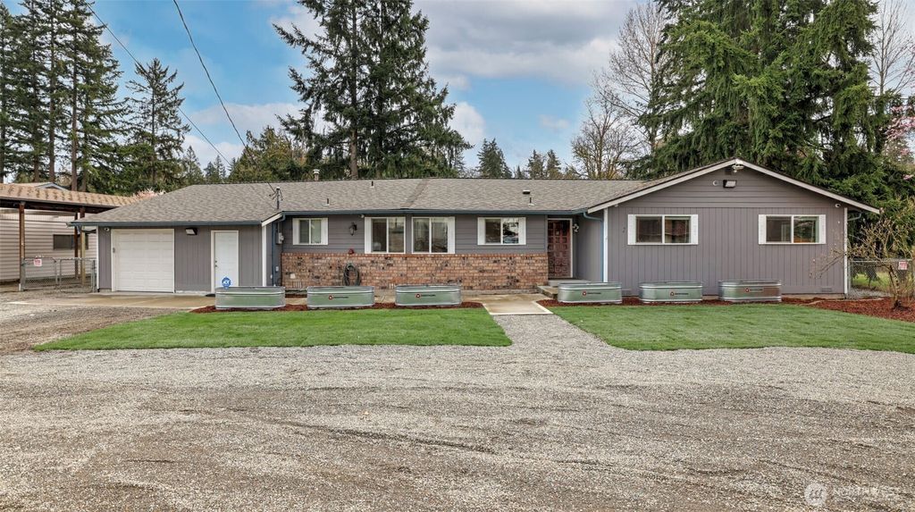 Photo of 17007 SE Wax Road, Covington, WA 98042 (MLS # 2347368)