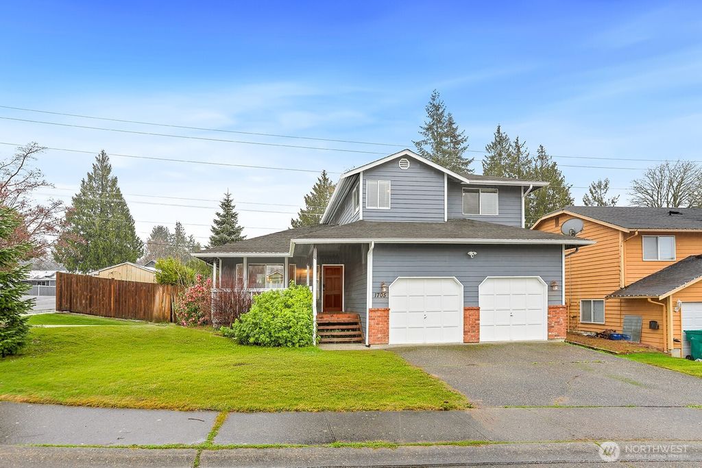 Photo of 1705 90th Drive SE, Lake Stevens, WA 98258 (MLS # 2505216)