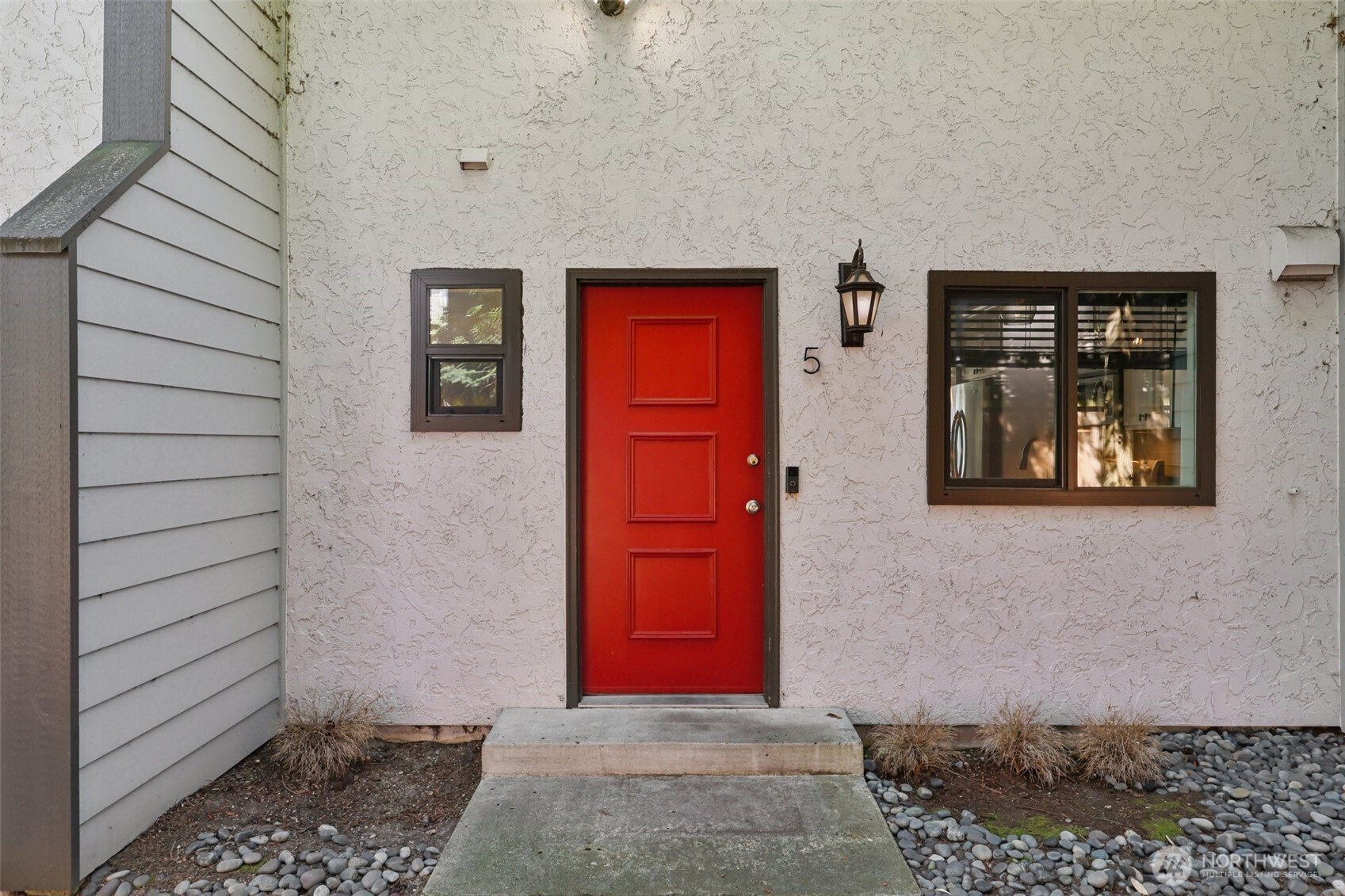 350 4th Avenue S A5