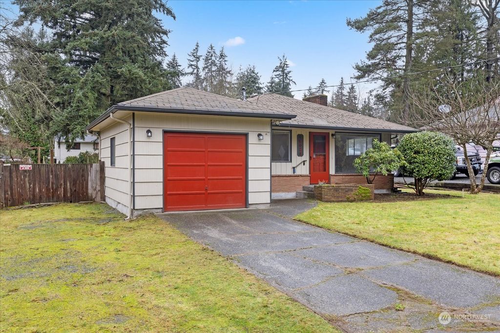 Photo of 18023 3rd Avenue NE, Shoreline, WA 98155 (MLS # 2319971)