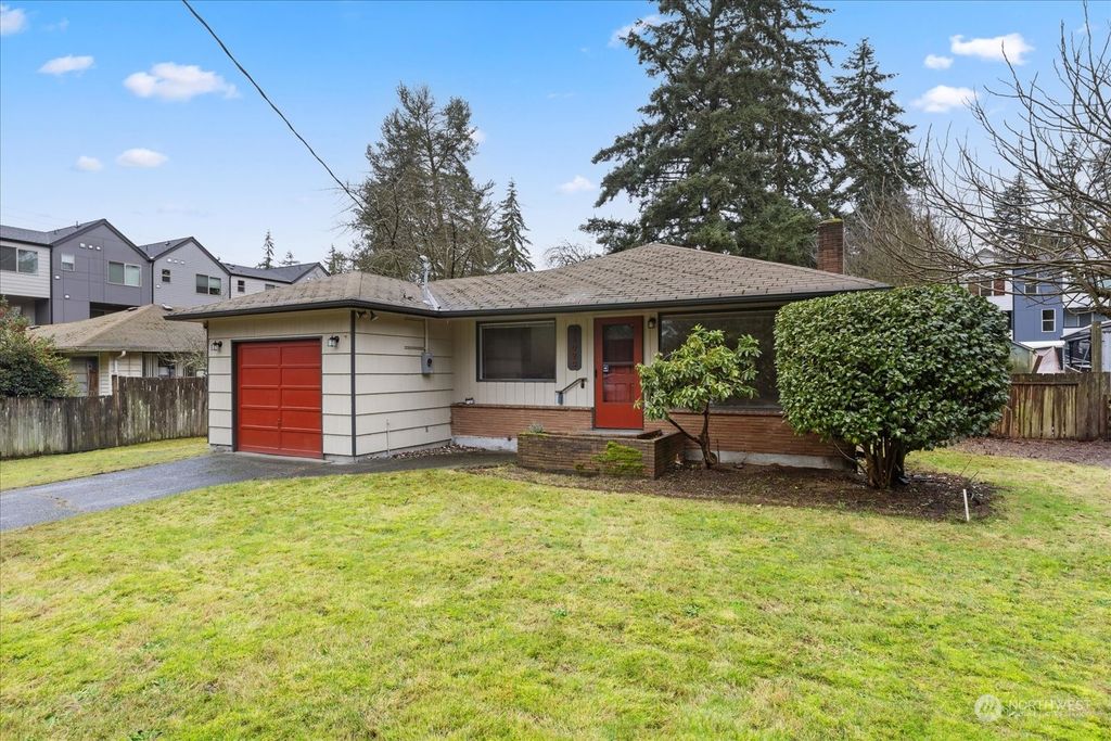Photo of 18023 3rd Avenue NE, Shoreline, WA 98155 (MLS # 2319971)