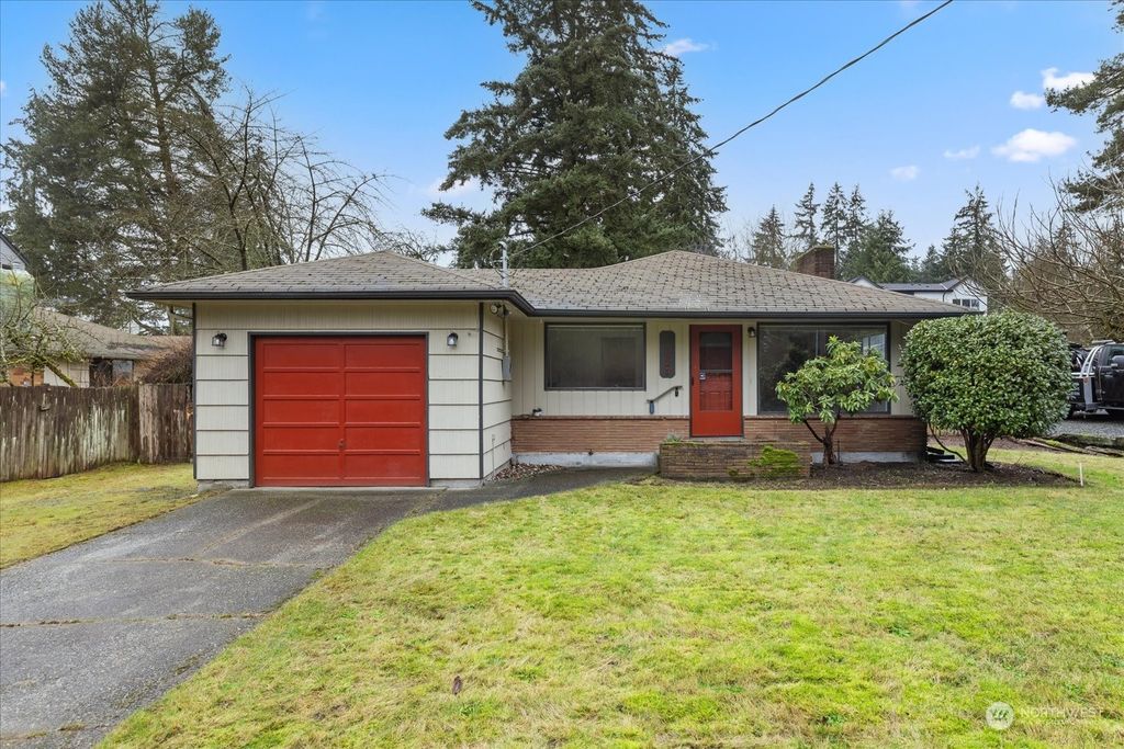 Photo of 18023 3rd Avenue NE, Shoreline, WA 98155 (MLS # 2319971)