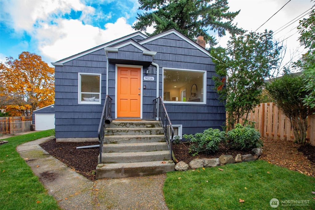Photo of 9016 Corliss Avenue N, Seattle, WA 98103 (MLS # 2453592)