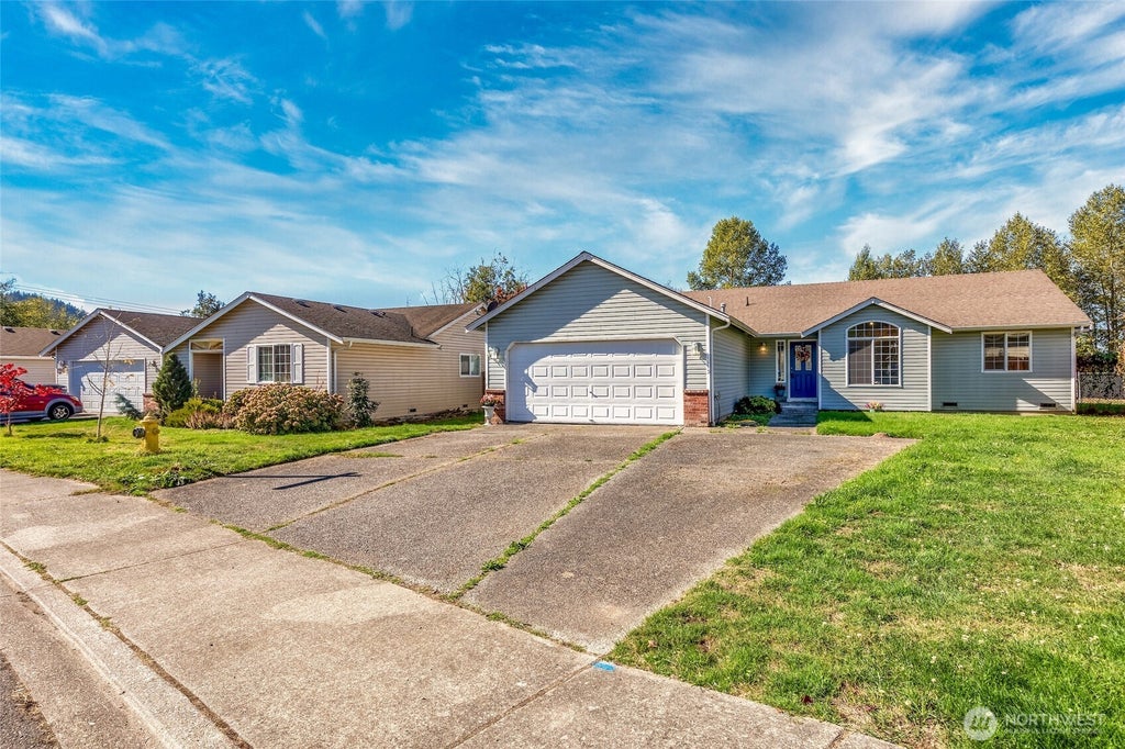 Photo of 1115 Maddox Creek Lane, Mount Vernon, WA 98274 (MLS # 2585867)