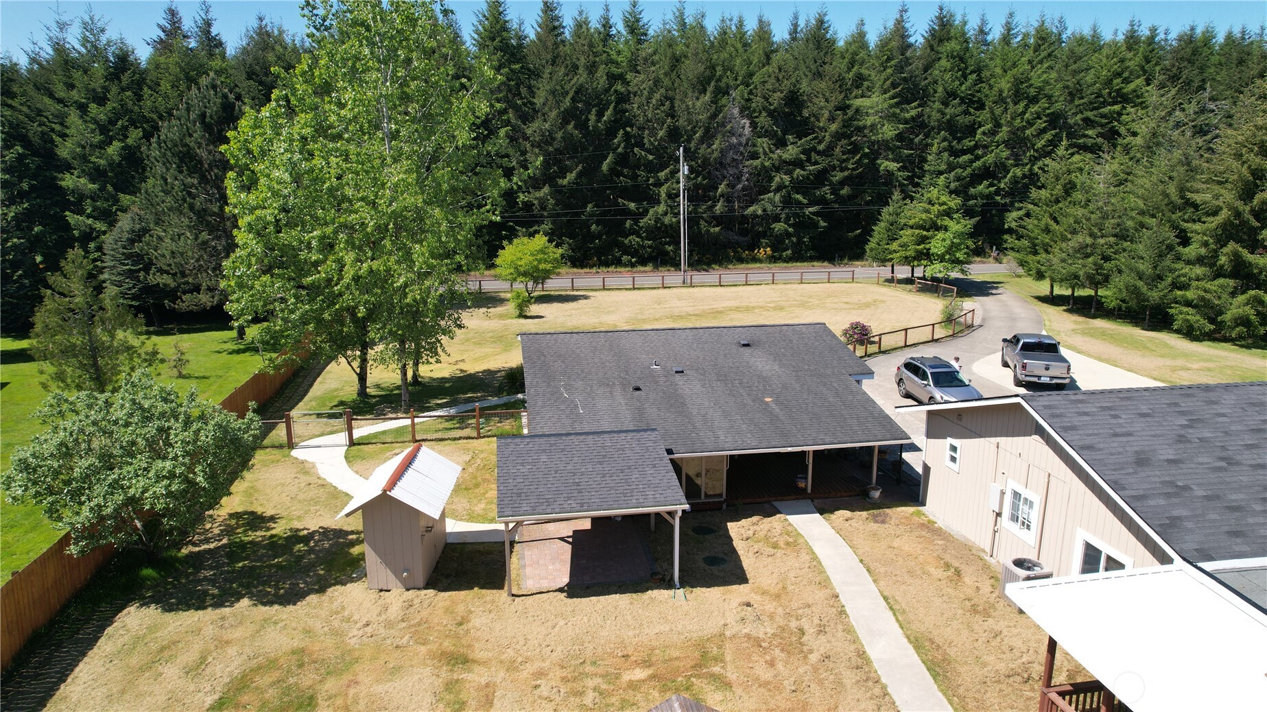 523 W Elma Hicklin Street