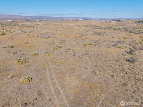 Photo of 0 Parcel 160914002 RD A.5 NW, Ephrata, WA 98823 (MLS # 2440877)