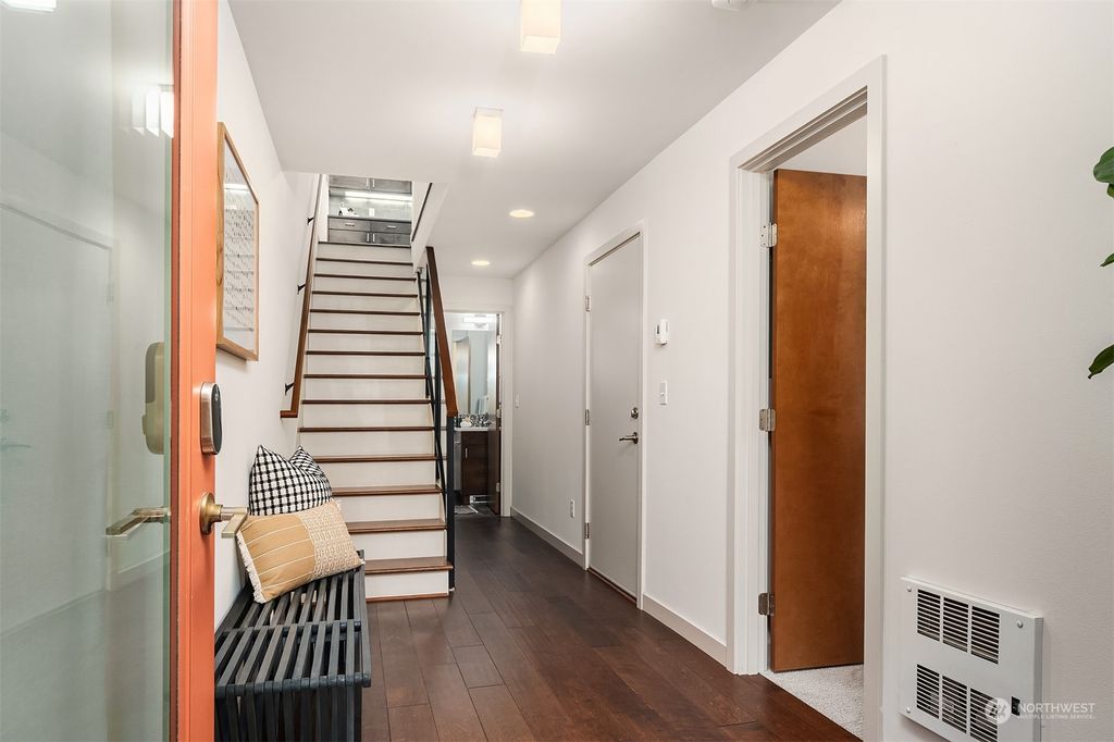Photo of 3907 Greenwood Avenue N, Seattle, WA 98103 (MLS # 2238779)