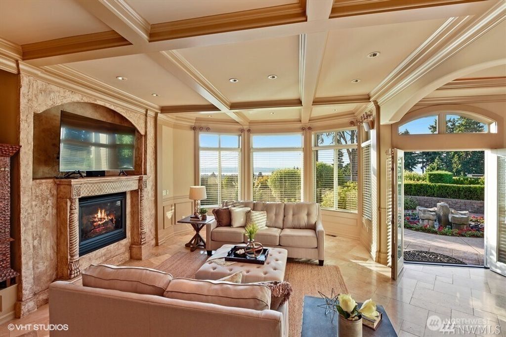 Photo of 9625 NE 28th Street, Clyde Hill, WA 98004 (MLS # 2459406)