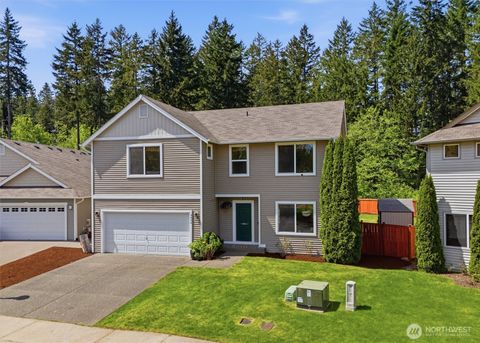 Photo of 4436 Riflebird Place SW, Port Orchard, WA 98367 (MLS # 2502838)
