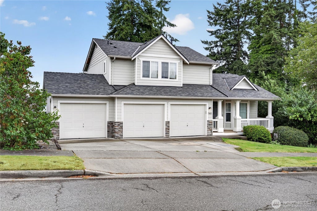 Photo of 7202 30th Street NE, Marysville, WA 98270 (MLS # 2554539)