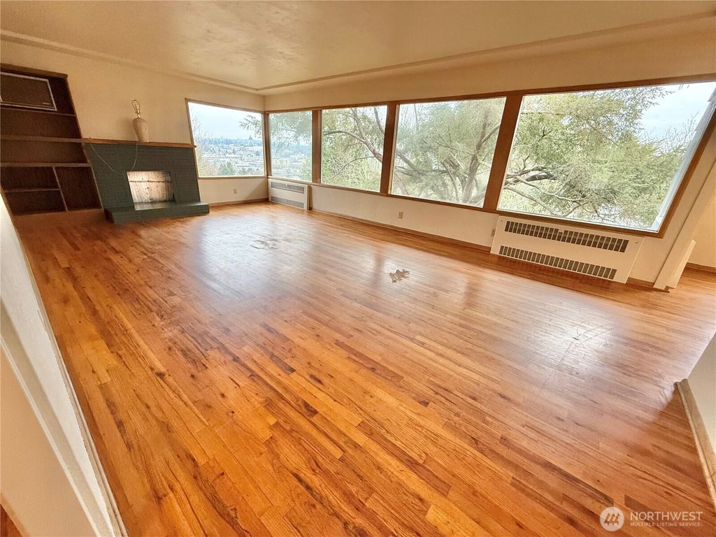 Photo of 905 Quince Street NE, Olympia, WA 98506 (MLS # 2478016)