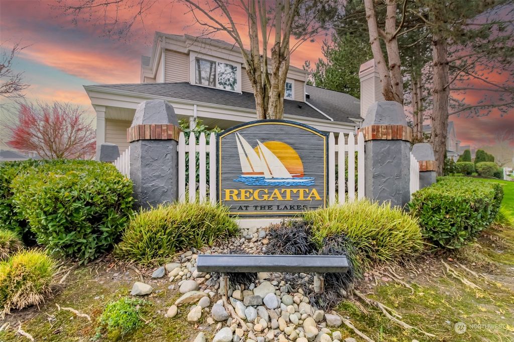 Photo of 23715 56th Place S #7-4, Kent, WA 98032 (MLS # 2039230)