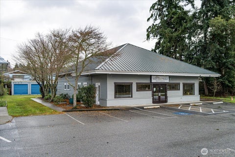 Photo of 5577 Vanbarr Place, Freeland, WA 98249 (MLS # 2593502)