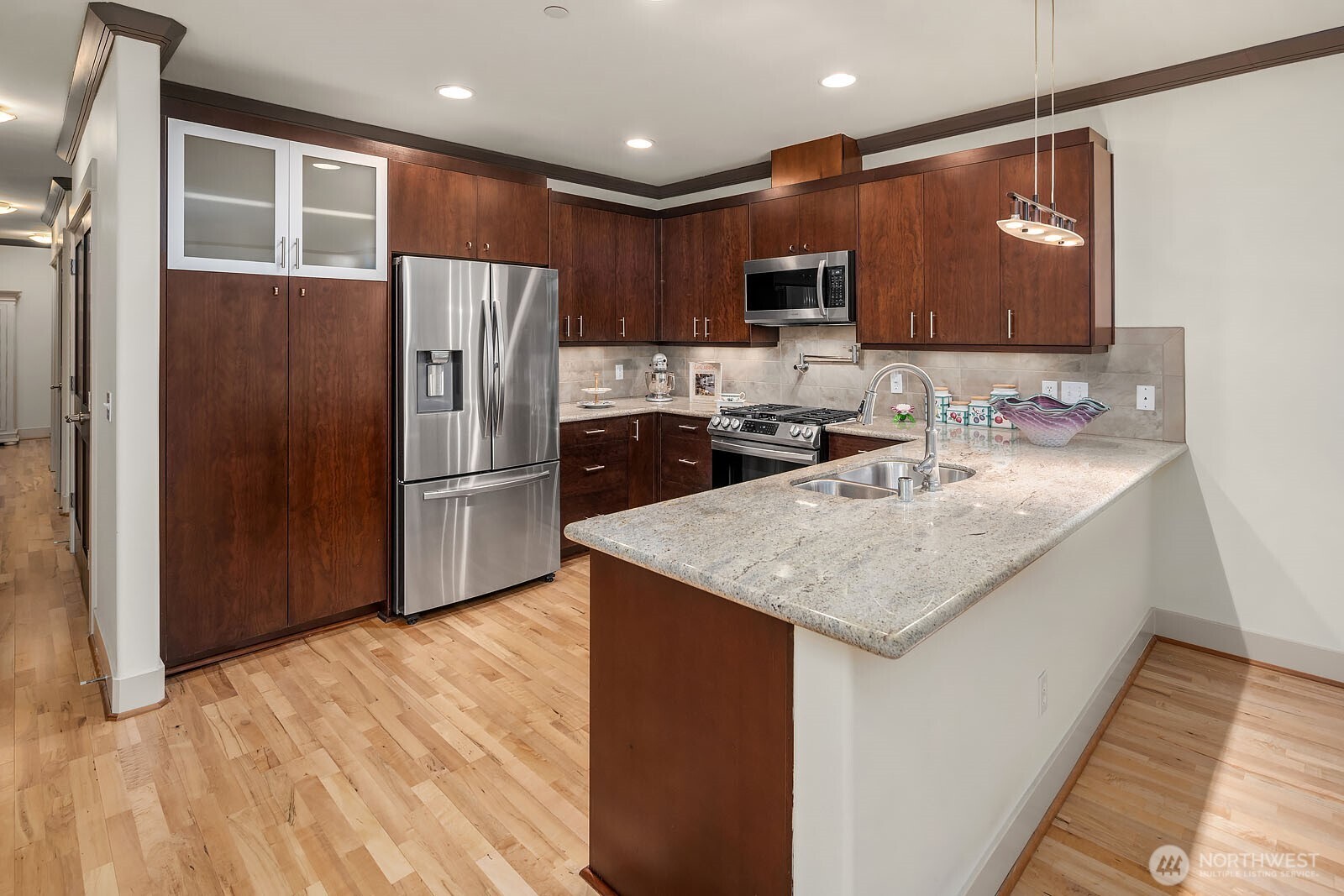 18609 SE Newport Way 408
