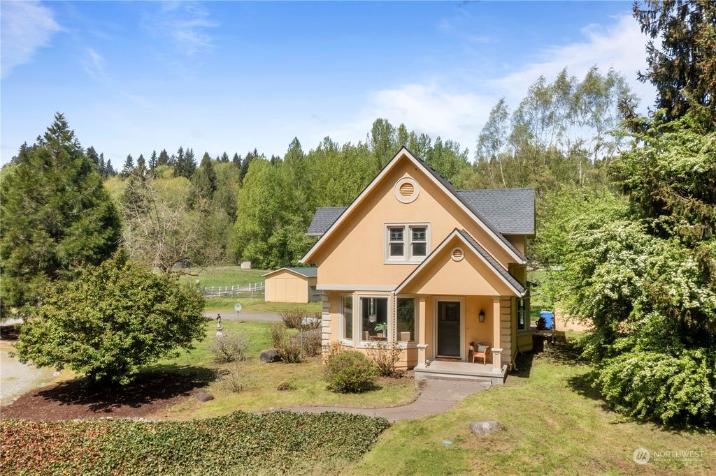 Photo of 20326 SE Green Valley Road, Auburn, WA 98092 (MLS # 2232300)