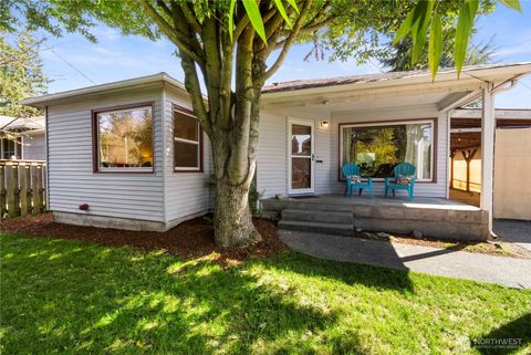 416 Division Street NW, Olympia, WA 98502 - MLS#: 2360030