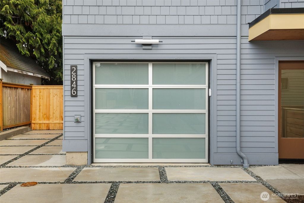 Photo of 2846 35th Avenue W, Seattle, WA 98199 (MLS # 2491085)