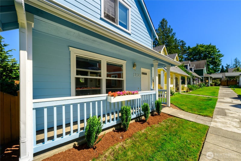 1318 N 184th Court #12