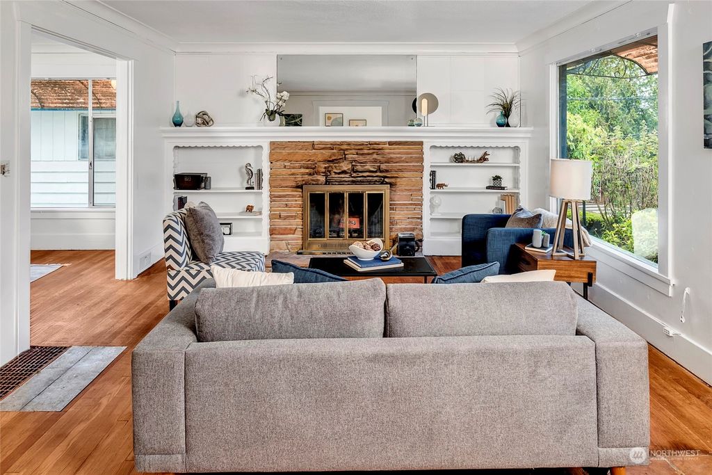 Photo of 3328 34th Avenue S, Seattle, WA 98144 (MLS # 2186049)