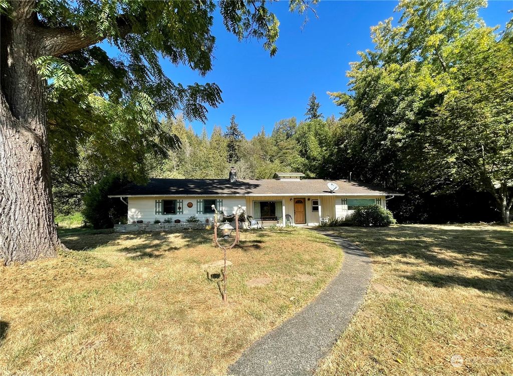 Photo of 18204 SE Green Valley Road, Auburn, WA 98092 (MLS # 2003112)