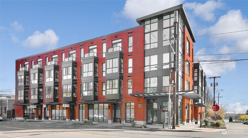 Photo of 308 N 68th Street #208, Seattle, WA 98103 (MLS # 2051709)