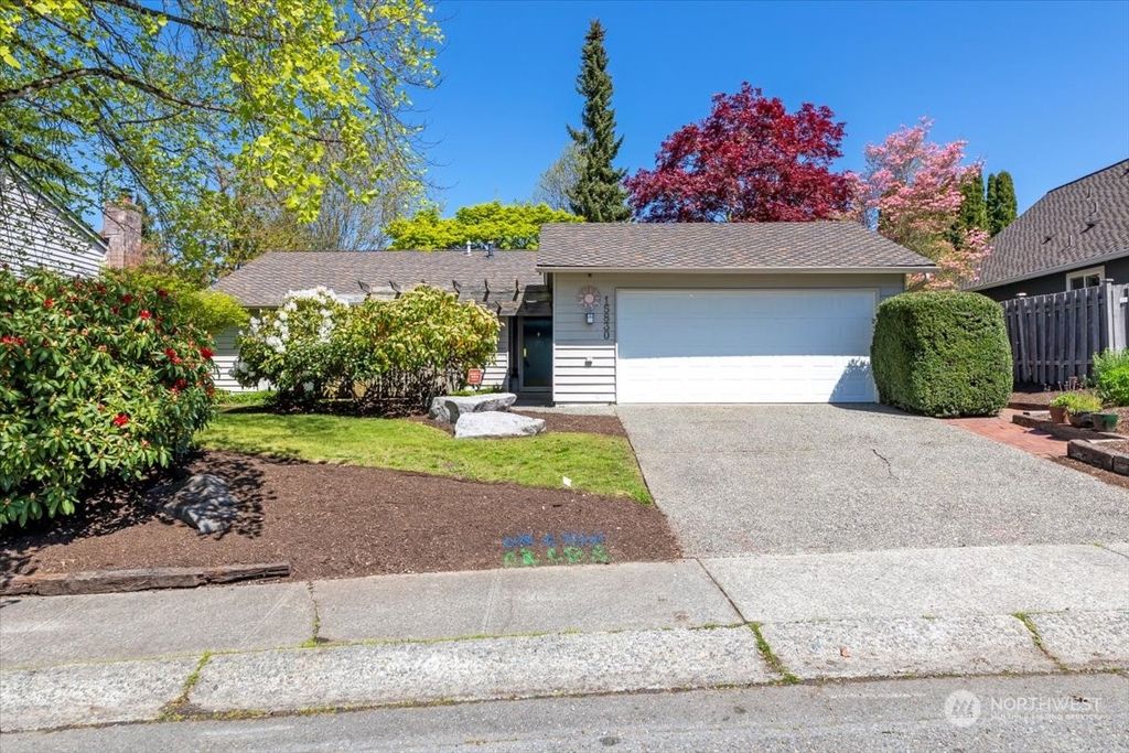 Photo of 15830 SE 172nd Place, Renton, WA 98058 (MLS # 2052543)