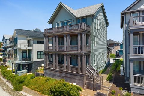 Photo of 32 Ocean Tide Lane, Pacific Beach, WA 98571 (MLS # 2555431)