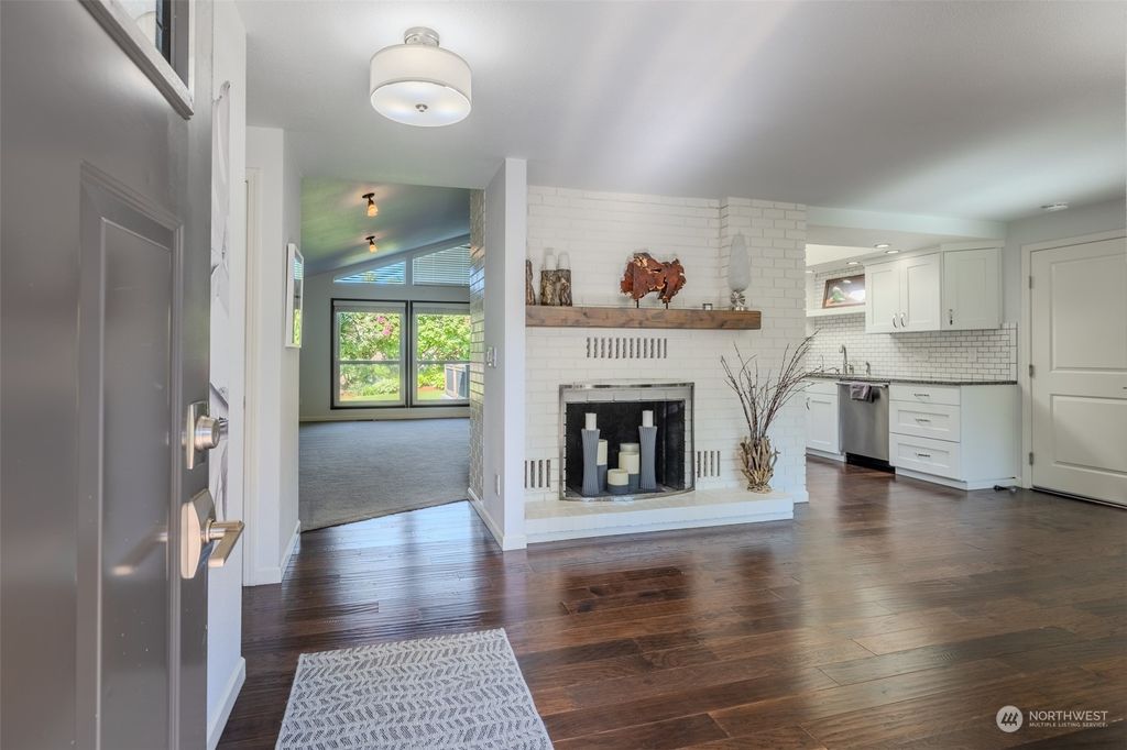 Photo of 26311 SE 144th Avenue, Kent, WA 98042 (MLS # 2237997)