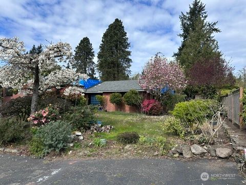 Photo of 622 NW 116th Street, Seattle, WA 98177 (MLS # 2525460)