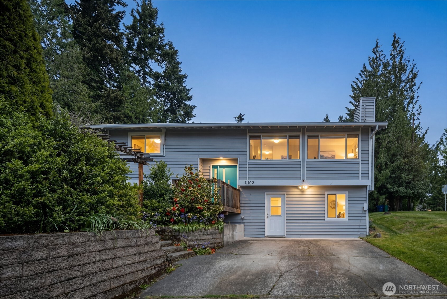 11102 126th Avenue NE