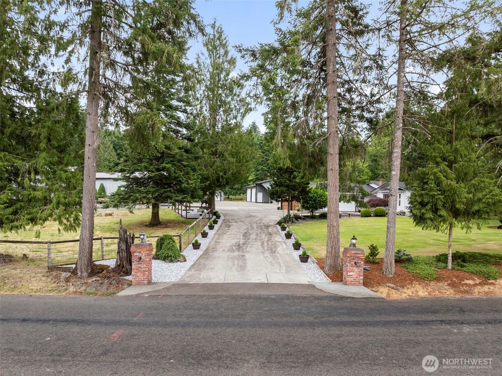 Photo of 136 Kray Road, Chehalis, WA 98532 (MLS # 2548476)