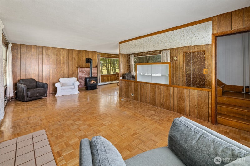 107 W Montana Avenue