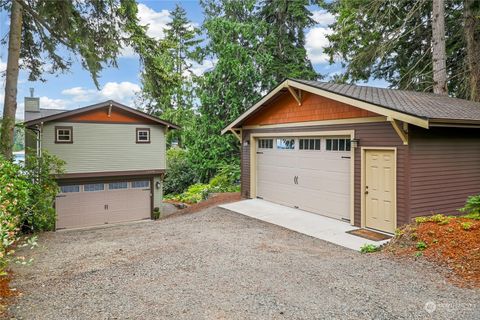 A home in Suquamish