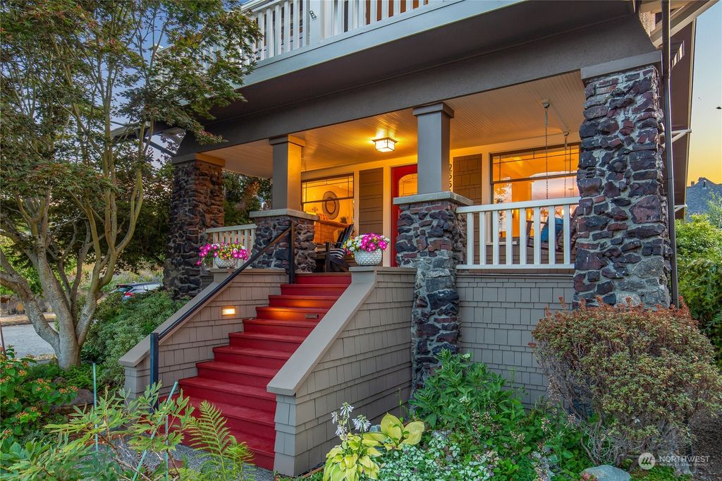 Photo of 2551 5th Avenue N, Seattle, WA 98109 (MLS # 2164402)
