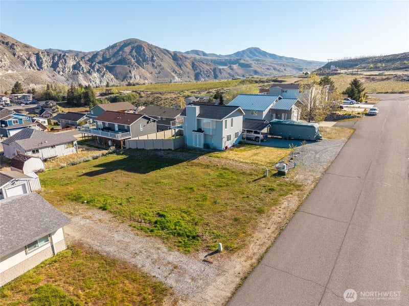 185 E Entiat Drive