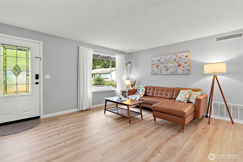 Photo of 26104 195th Place SE, Covington, WA 98042 (MLS # 2446037)