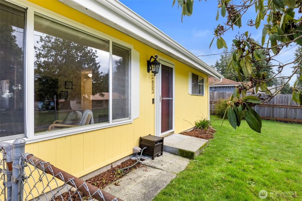 Photo of 2602 Dodge Street NE, Bremerton, WA 98310 (MLS # 2467643)