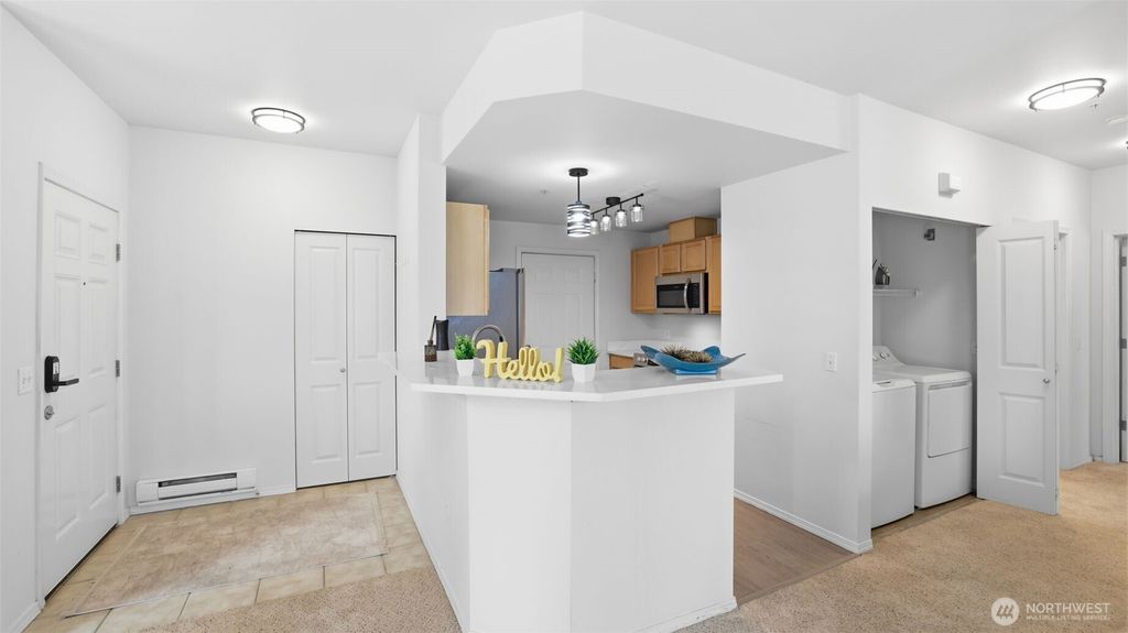 Photo of 21507 42nd Avenue S #D7, SeaTac, WA 98198 (MLS # 2485325)