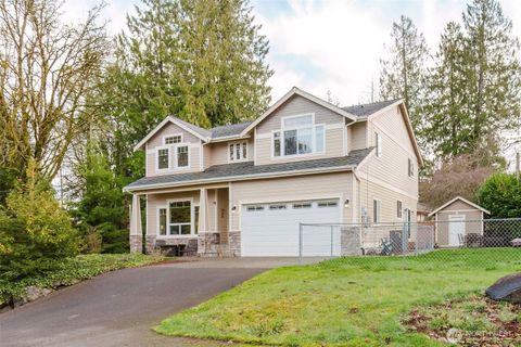 1568 Puget Drive E Port Orchard WA 98366